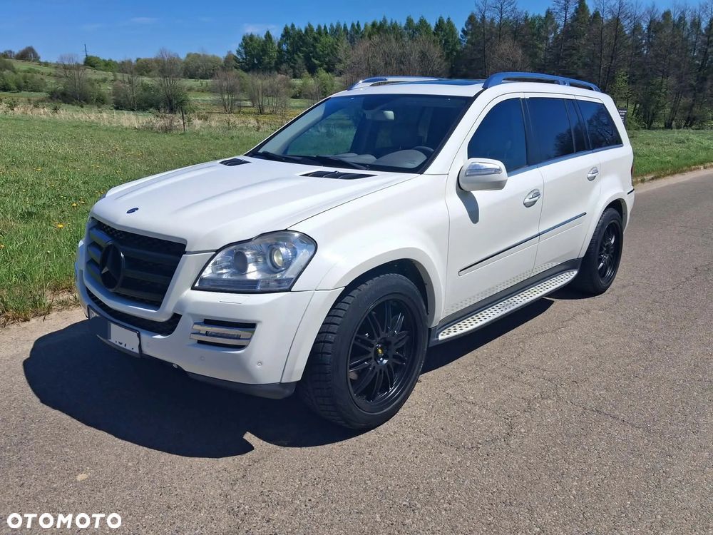 Mercedes-Benz GL - 1