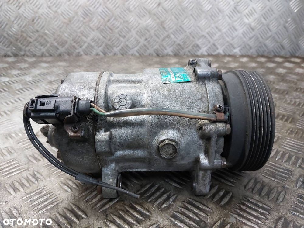 SPRĘŻARKA KOMPRESOR KLIMATYZACJI VOLKSWAGEN GOLF IV 1.9 TDI 1J0820803F - 4
