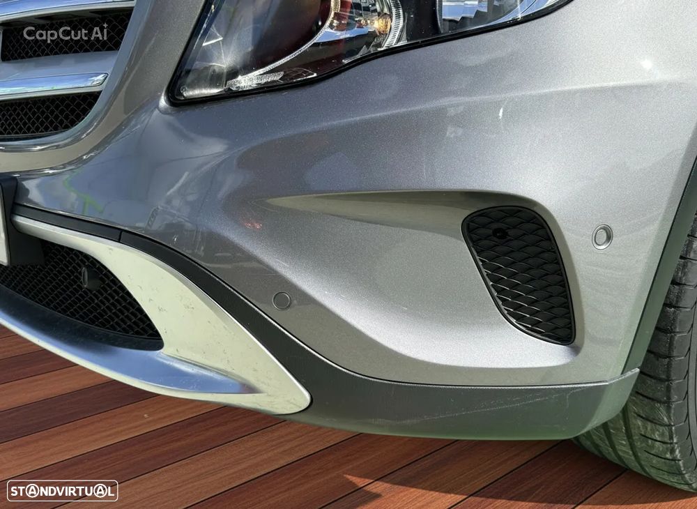 Mercedes-Benz GLA 180 CDI Urban - 10