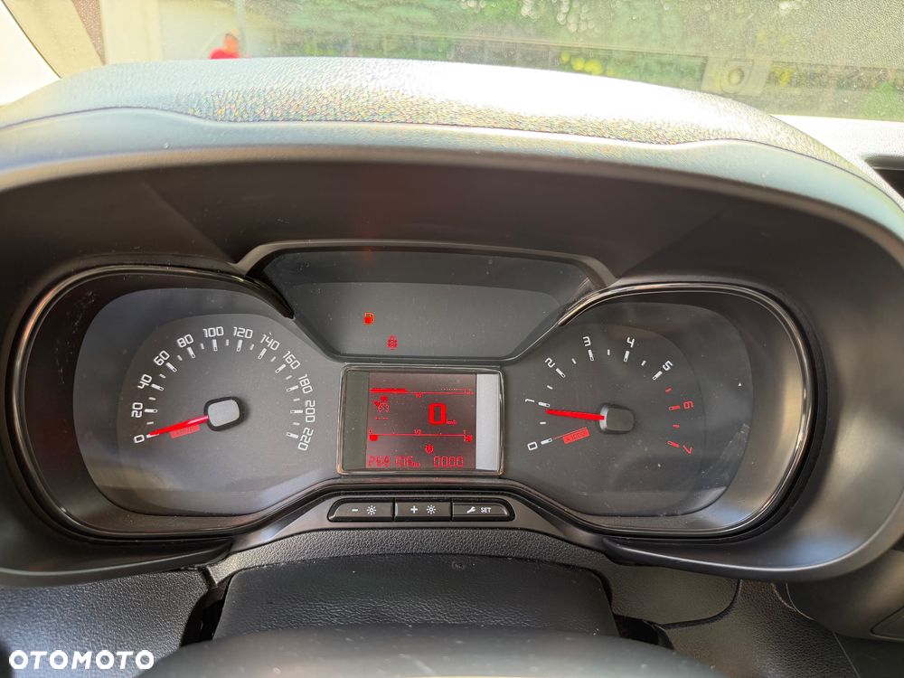 Toyota Proace city - 9