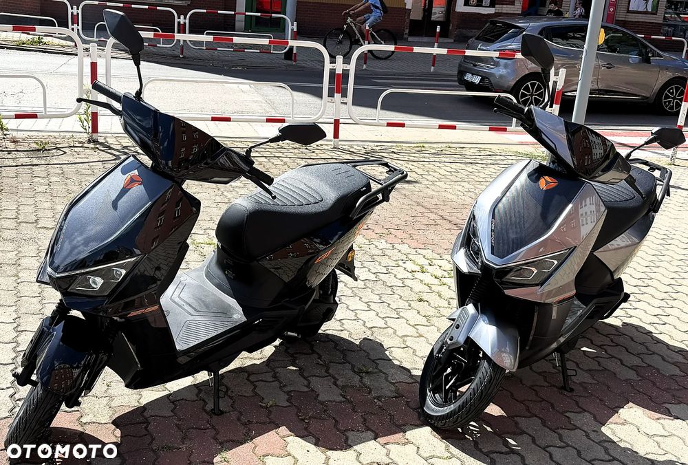 Yadea C-line - 2