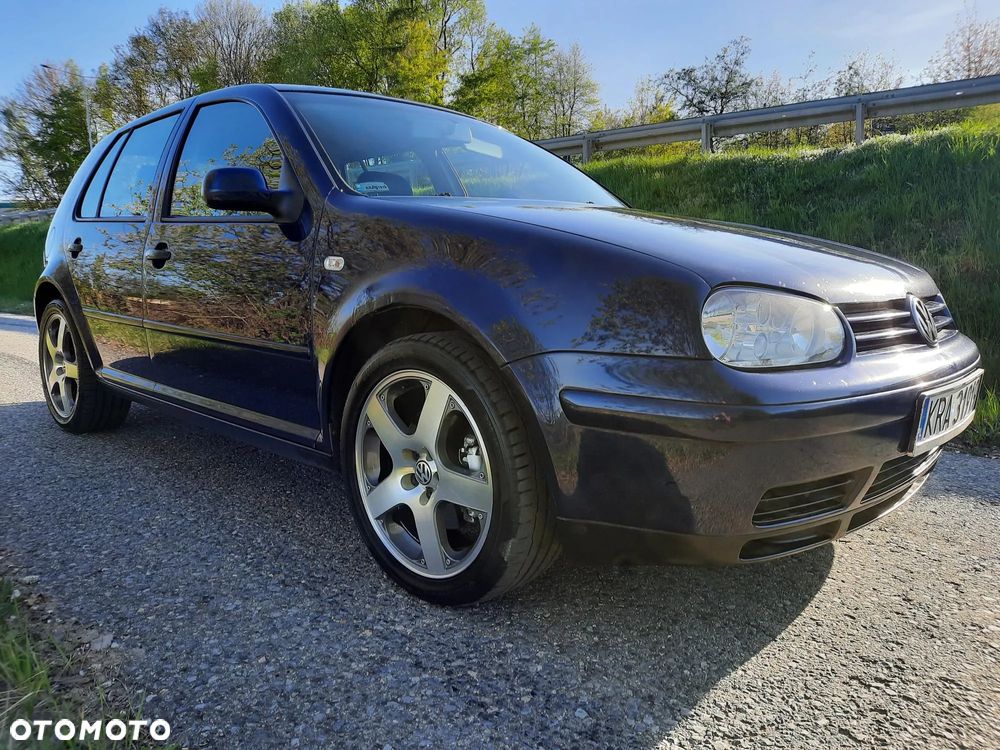 Volkswagen Golf 1.9 TDI Highline - 7