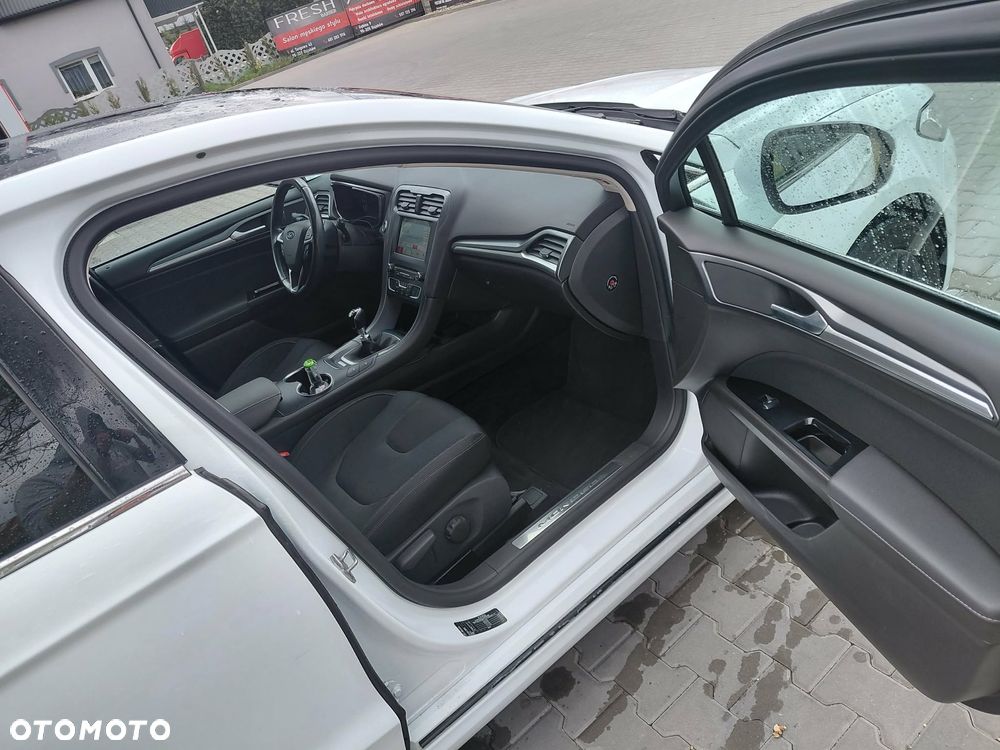Ford Mondeo 2.0 TDCi Titanium - 8