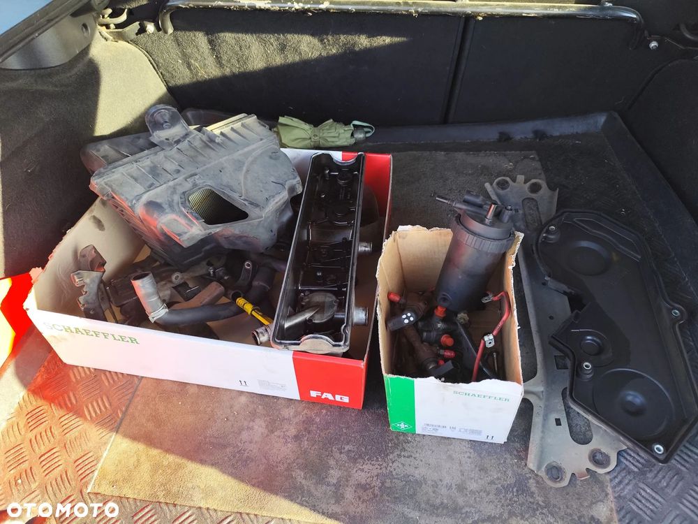 Ford Mondeo 1.8 TDCi Ambiente - 9