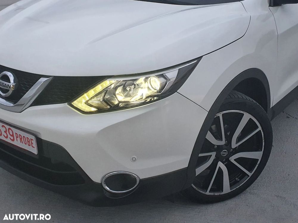 Nissan Qashqai 1.6 DCI Xtronic TEKNA+ - 12