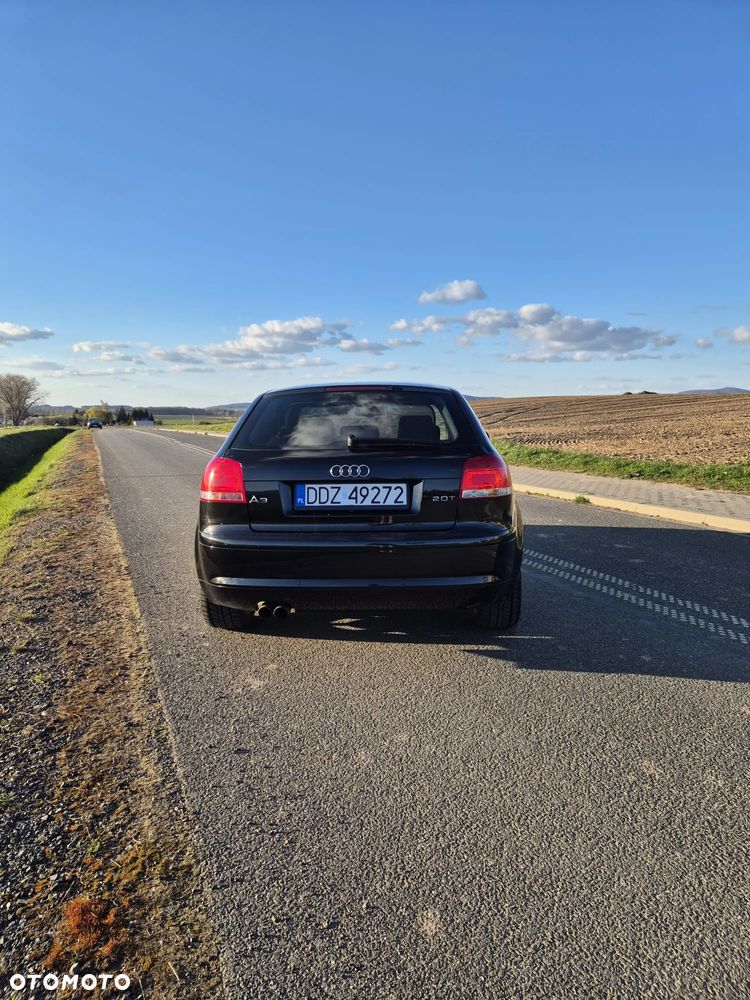 Audi A3 3-drzwiowe 2.0 TFSI S tronic Ambition - 3