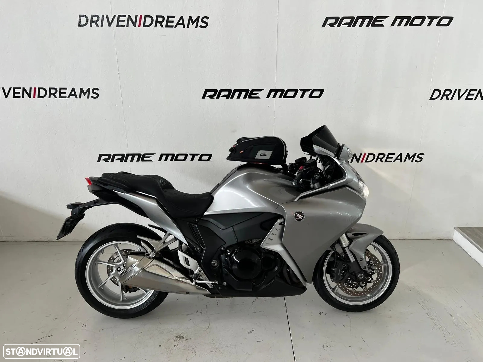 Honda VFR 1200 - 16
