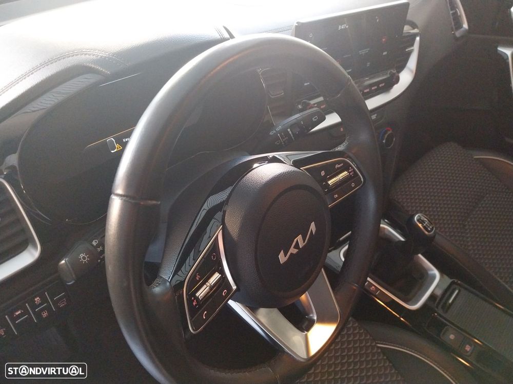 Kia XCeed 1.0 T-GDI GT-Line - 14