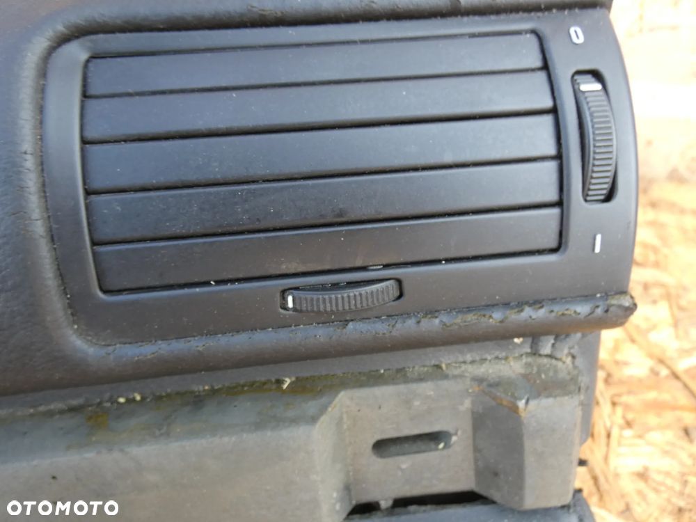 BMW E38  DESKA KONSOLA  KOKPIT  SZYTA SKÓRA - 8