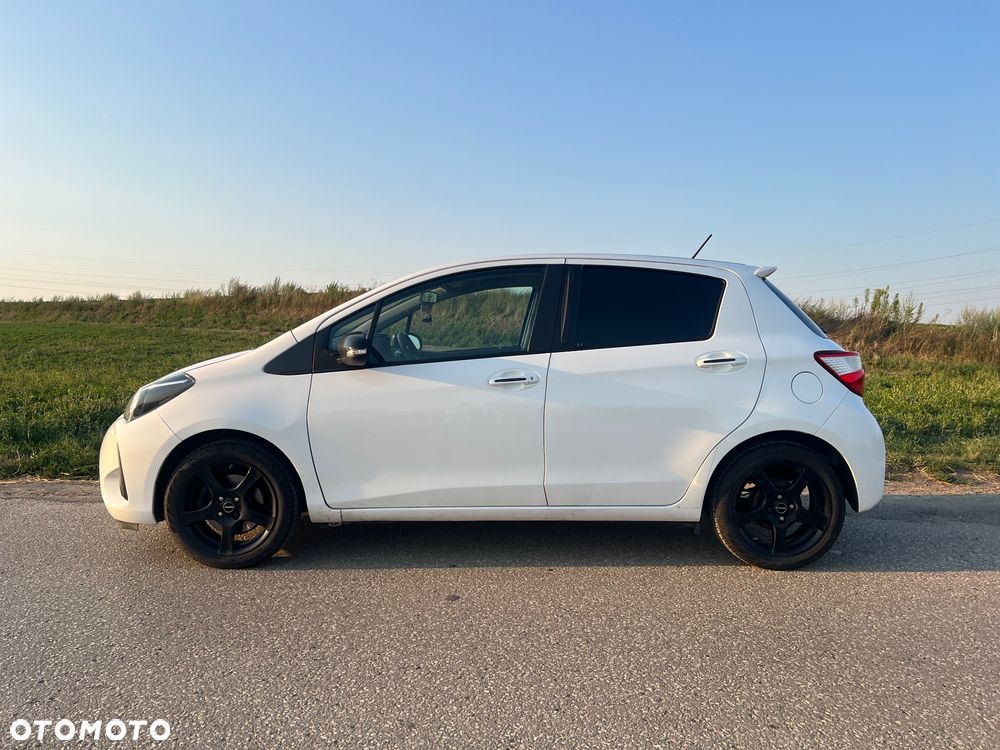 Toyota Yaris - 2