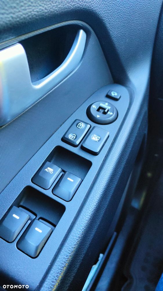 Kia Sportage 1.7 CRDI L 2WD - 18