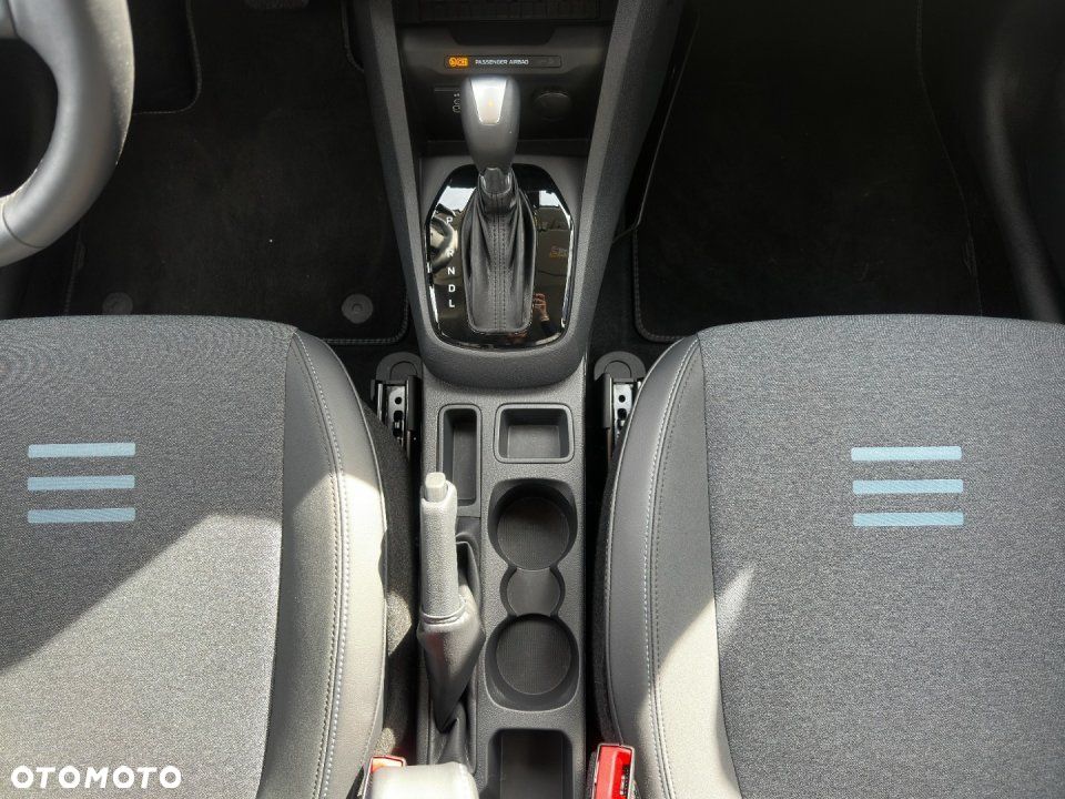 Ford Tourneo Courier - 22