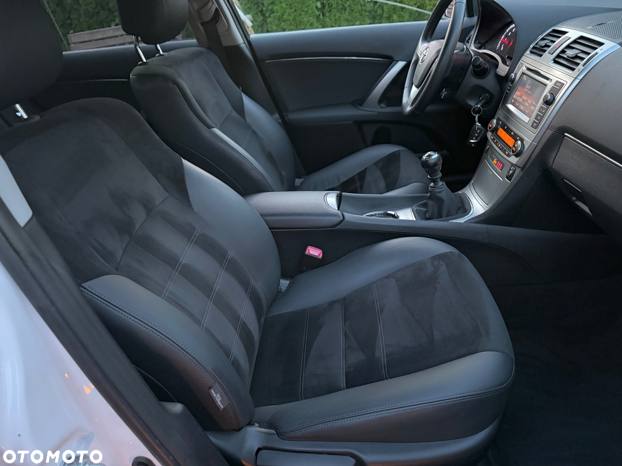 Toyota Avensis Combi 1.8 Edition - 20