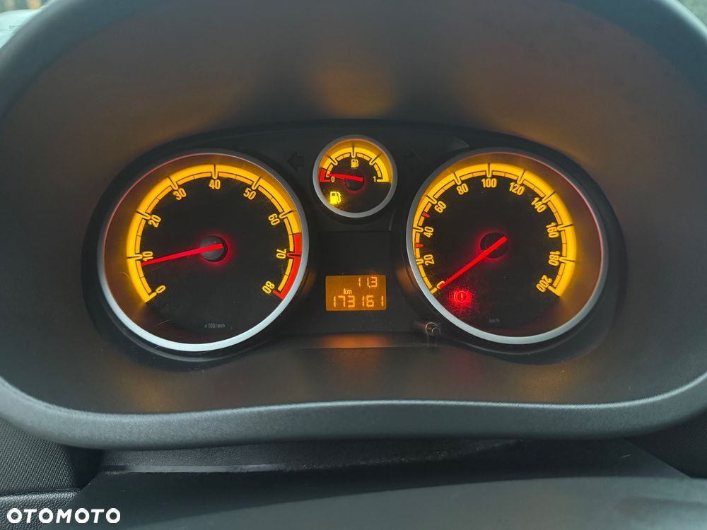 Opel Corsa 1.4 16V Enjoy - 19