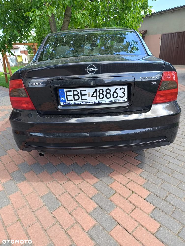 Opel Vectra - 10