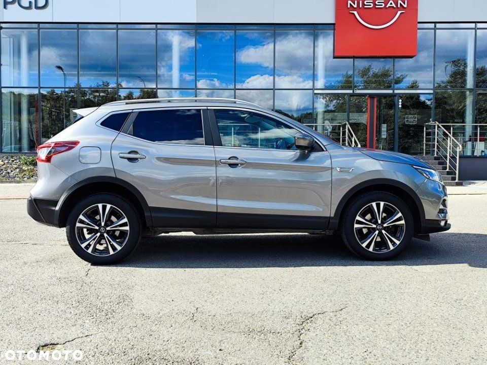 Nissan Qashqai - 4