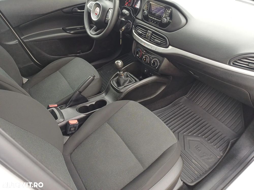 Fiat Tipo 1.4 - 19