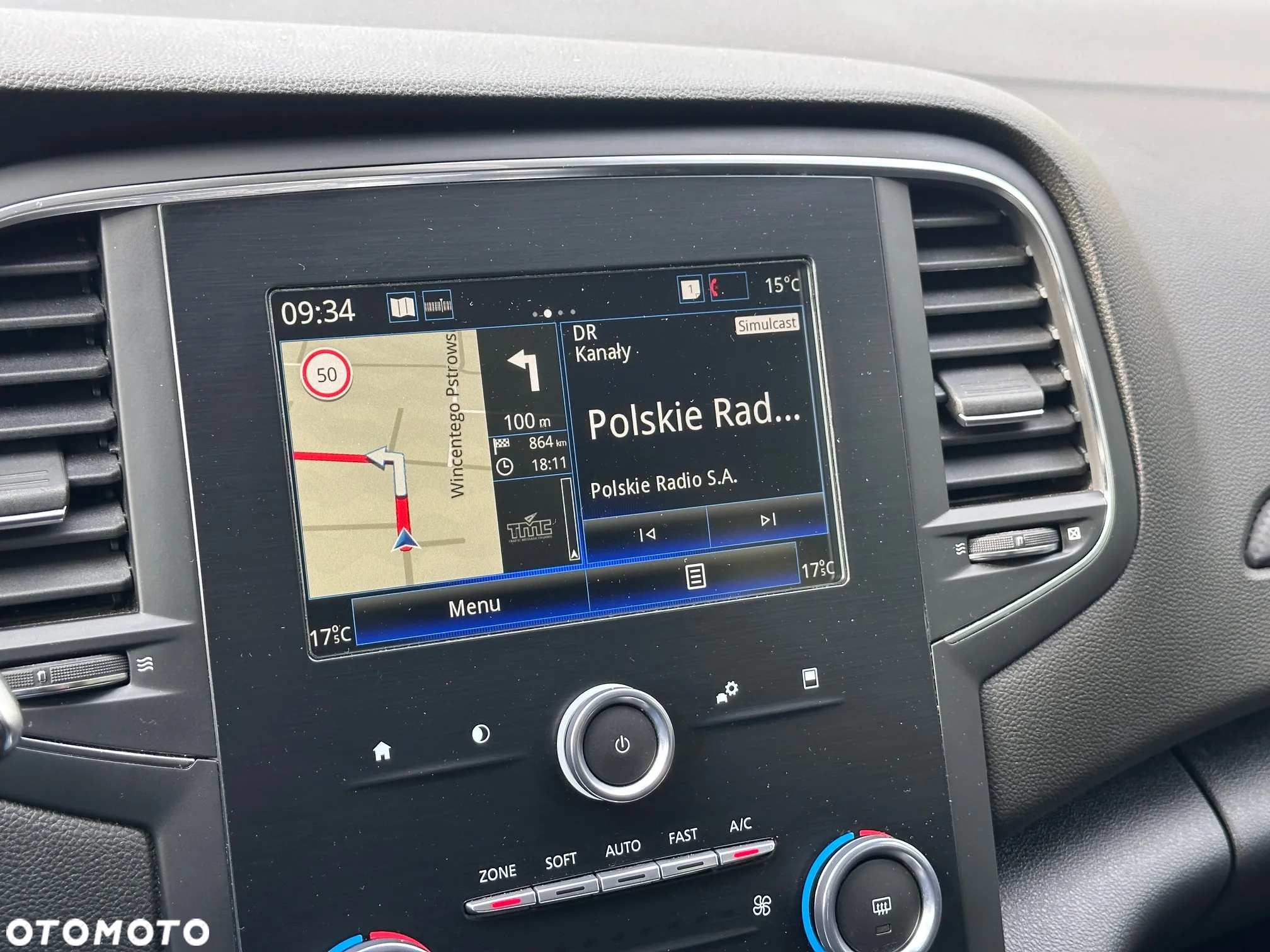 Renault Megane BLUE dCi 150 EDC BUSINESS EDITION - 22