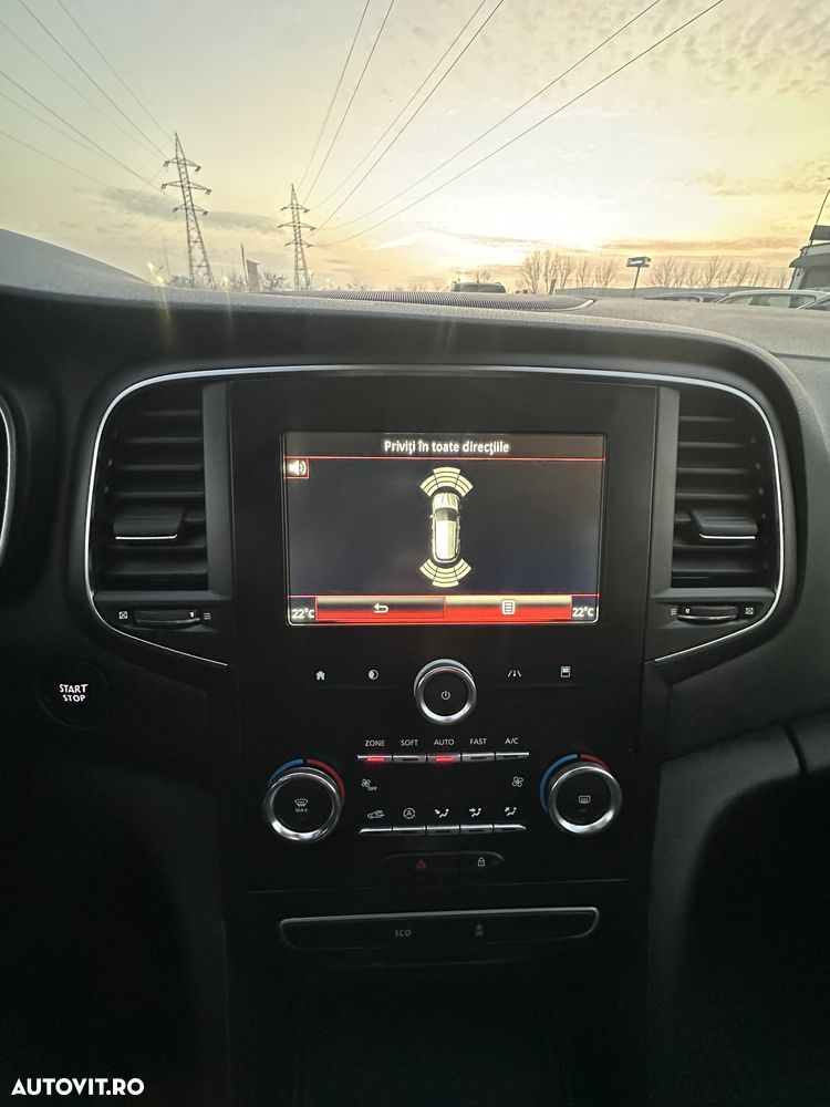 Renault Megane Estate Blue dCI EDC Intens - 13