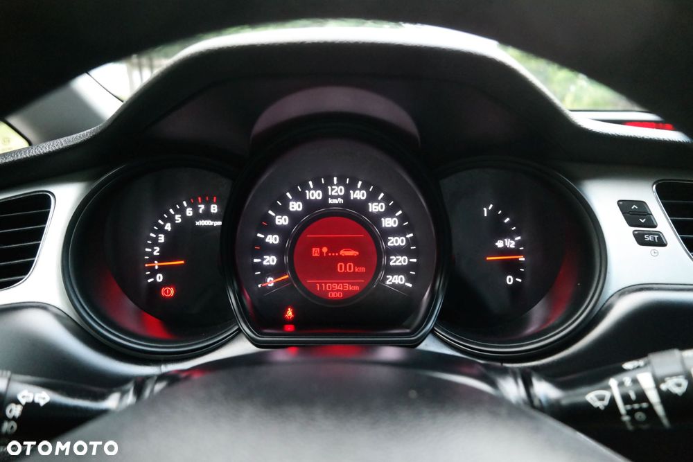 Kia Ceed 1.4 L - 18