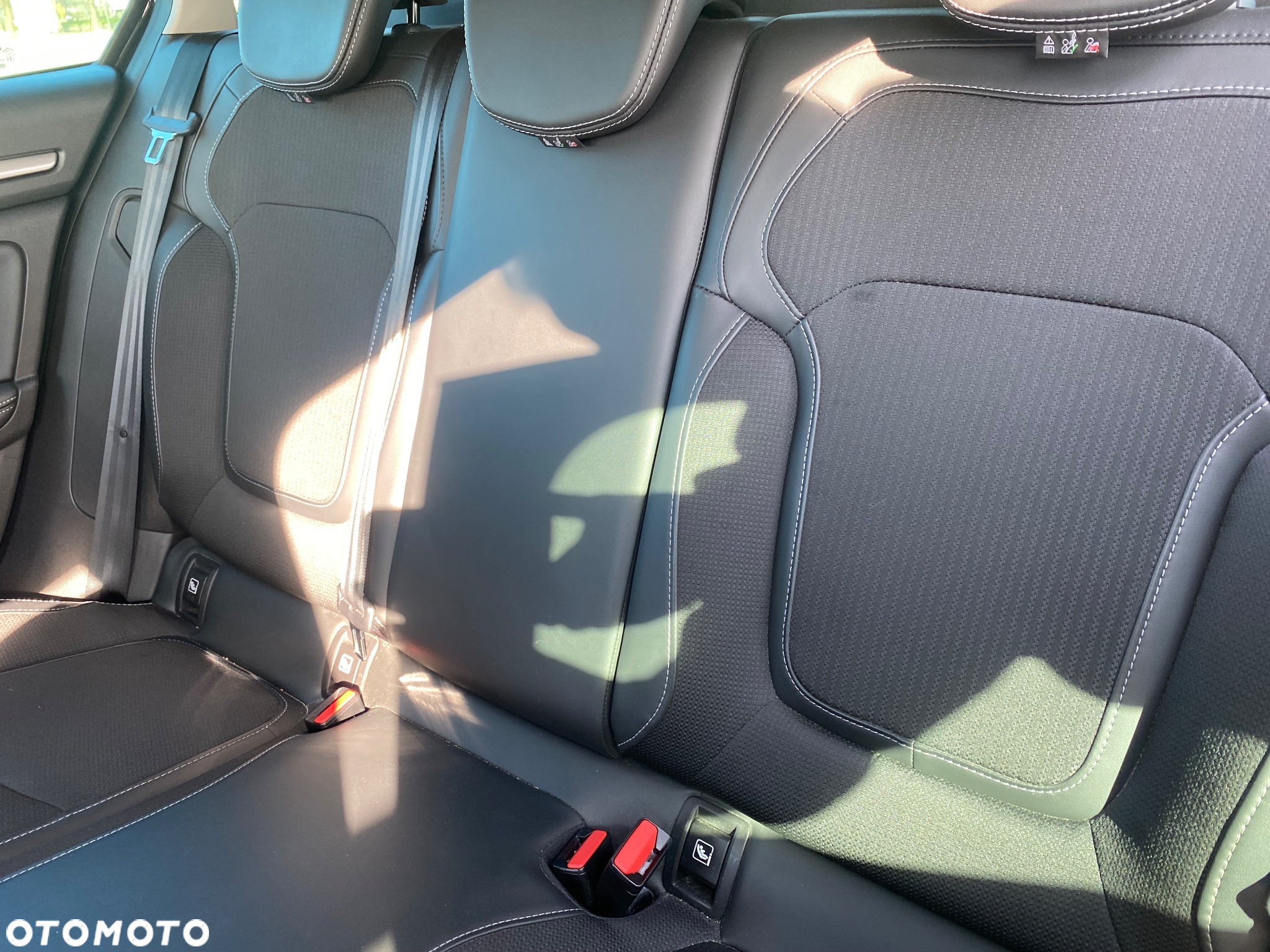 Renault Megane 1.3 TCe FAP Intens EDC - 10