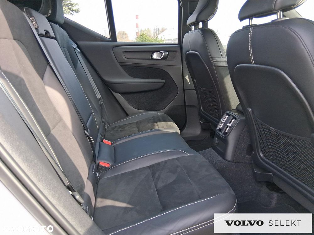 Volvo XC 40 - 12
