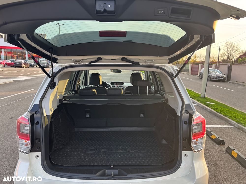 Subaru Forester 2.0XT CVT Sport - 8