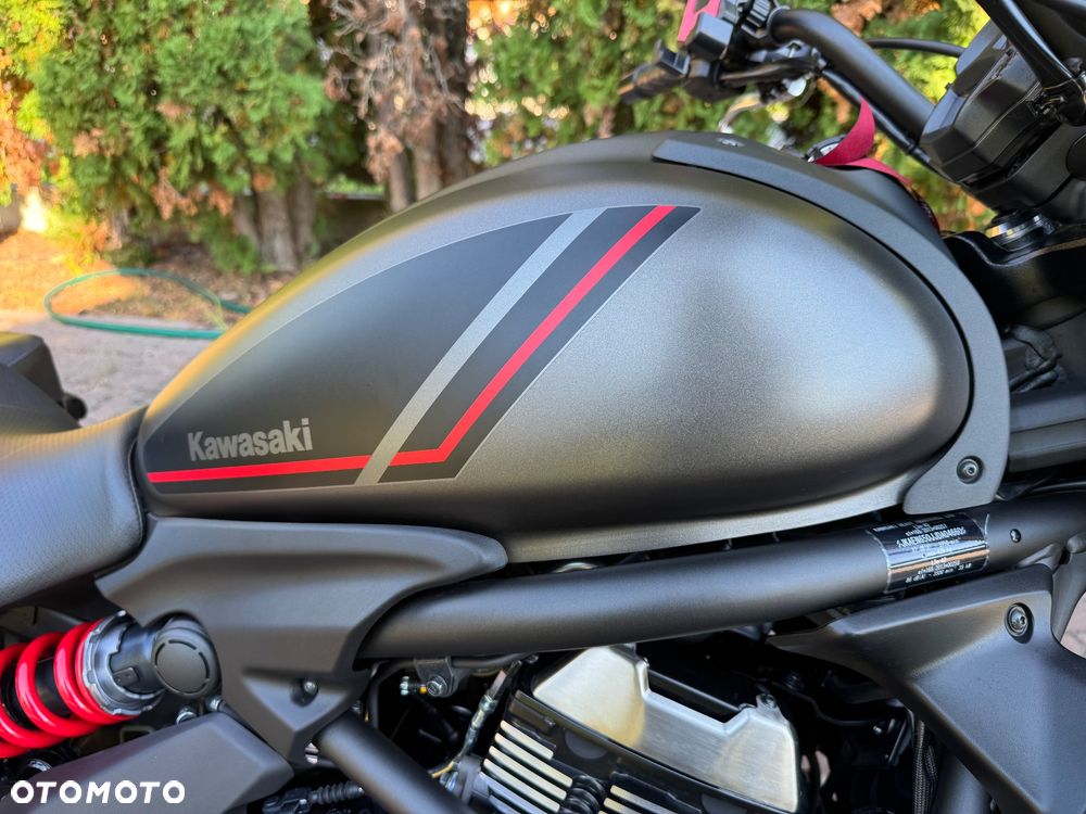 Kawasaki Vulcan S - 21
