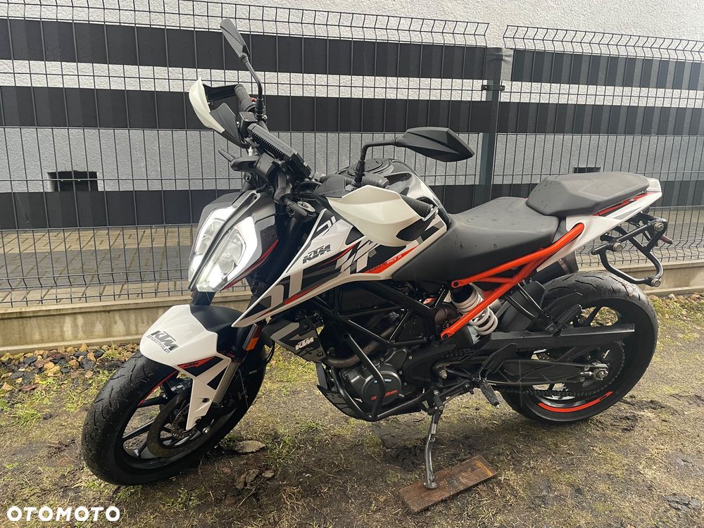 KTM Duke - 5