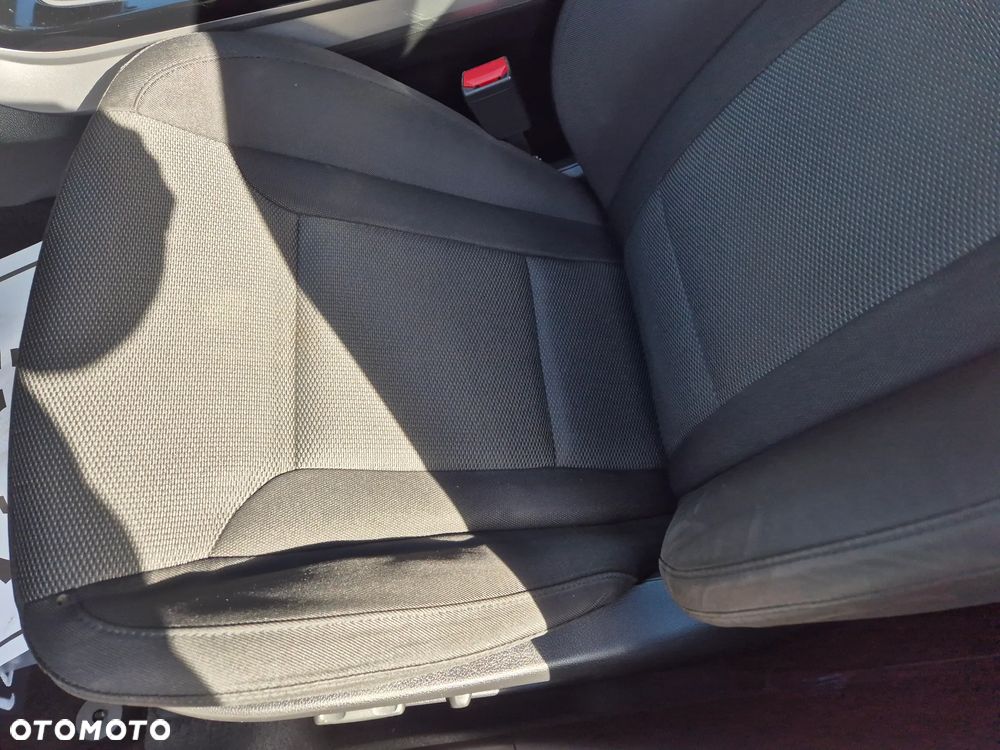 Hyundai i40 - 17