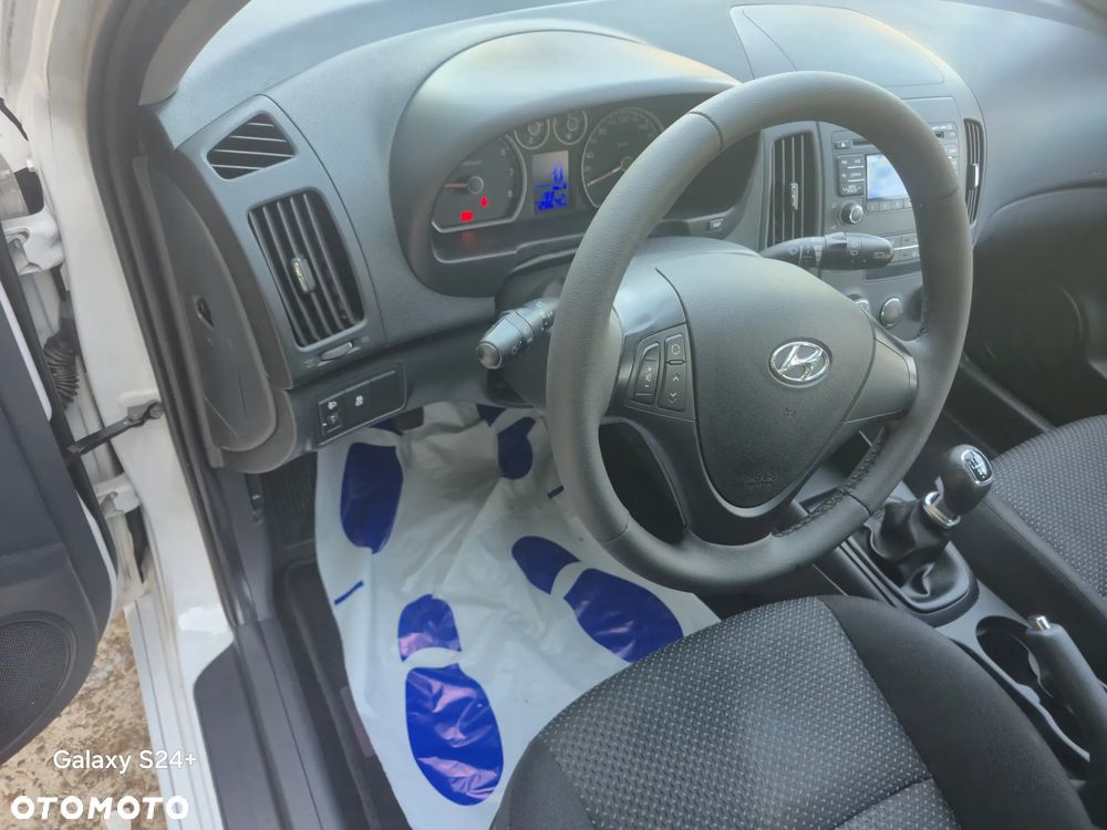 Hyundai i30 1.4 Edition 20 - 10