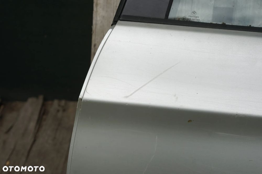 Drzwi tył tylne lewe BMW seria 3 E91 Kombi Titansilber - 2