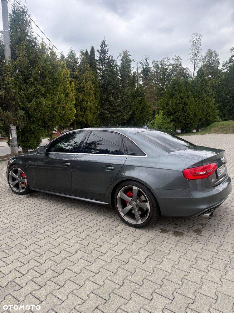 Audi A4 Limousine 2.0 TFSI Quattro Line - 14