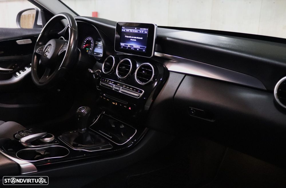 Mercedes-Benz C 200 d - 23