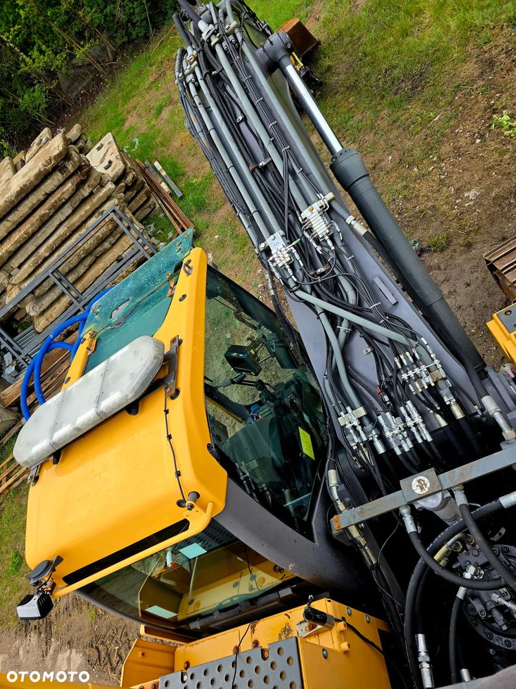 Volvo EC 250 EL - 34