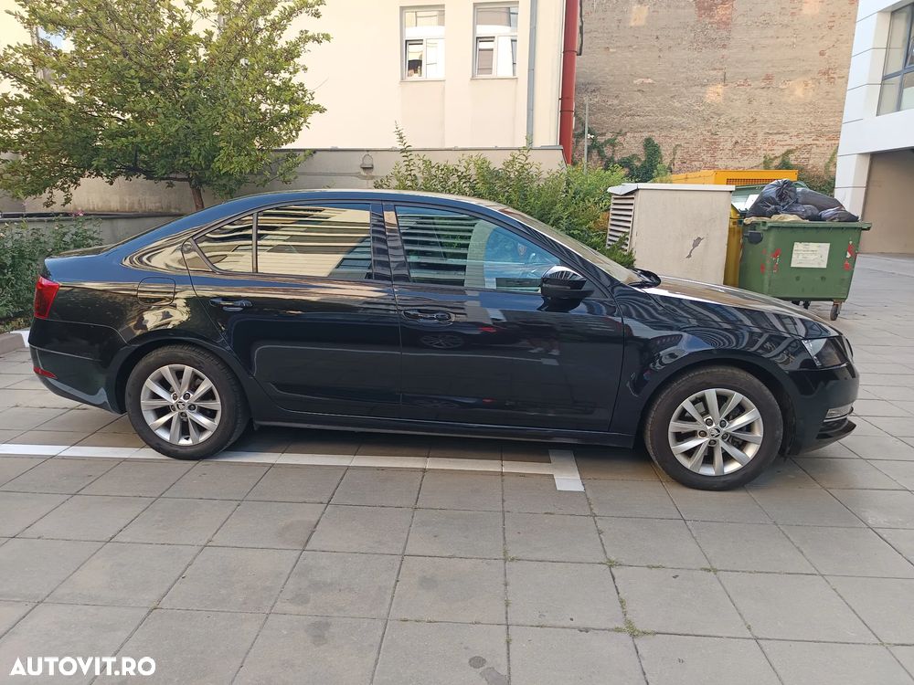 Skoda Octavia 2.0 TDI DSG Style - 5
