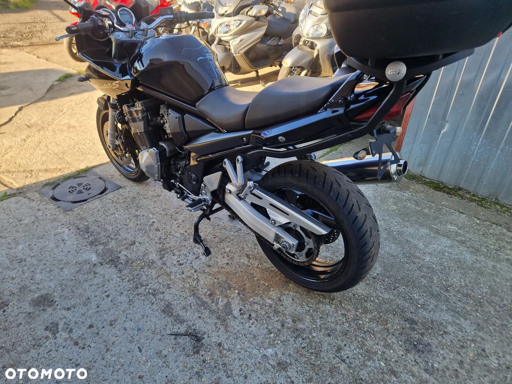 Suzuki Bandit - 7