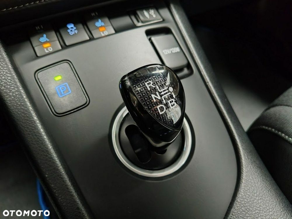 Toyota Auris 1.8 VVT-i Automatik Edition S+ - 31