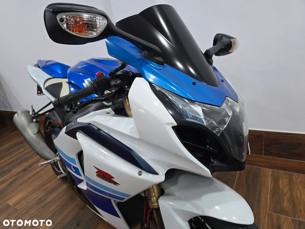 Suzuki GSX-R - 4