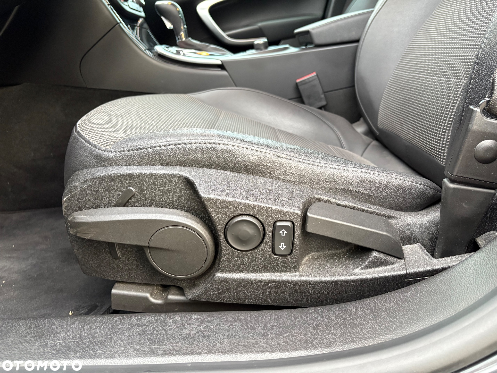 Opel Insignia 2.0 CDTI Cosmo - 10