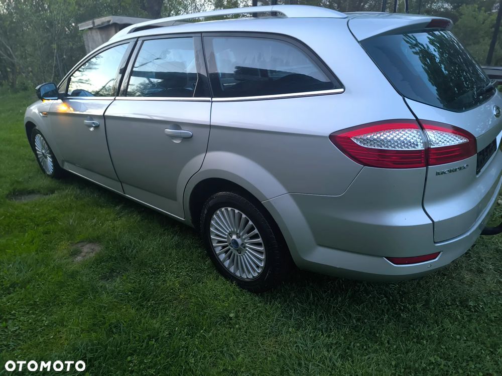 Ford Mondeo 2.0 TDCi Titanium - 4