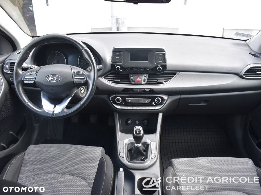 Hyundai i30 1.5 DPI Modern - 17