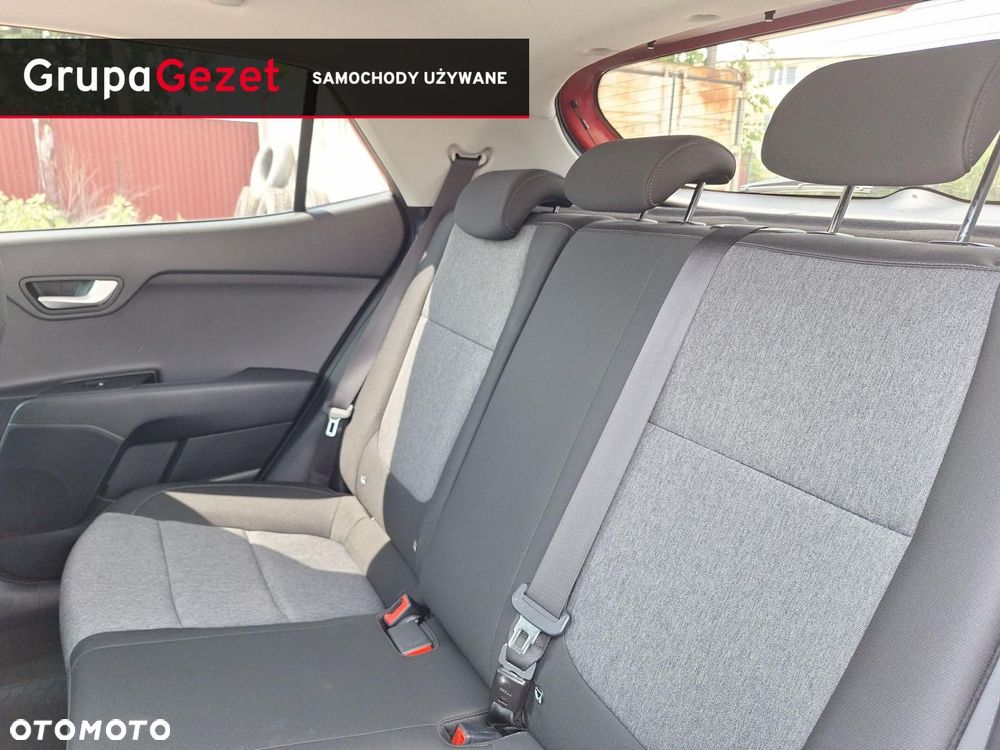 Kia Stonic - 16