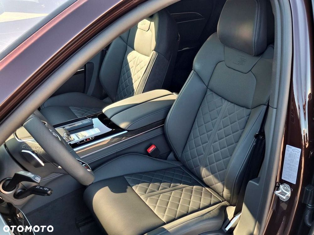 Audi A8 - 13