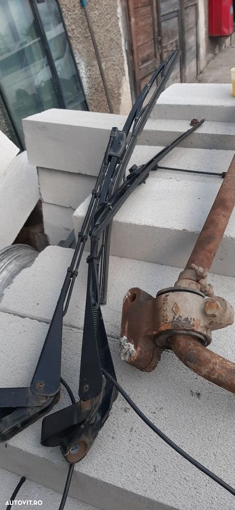 Brat ștergător parbriz stanga/dreapta Otokar Sultan Mega din 2013 - 1