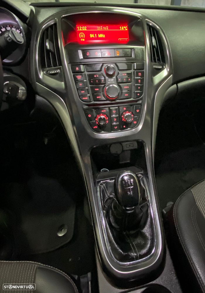 Opel Astra 1.3 CDTI Cosmo - 14