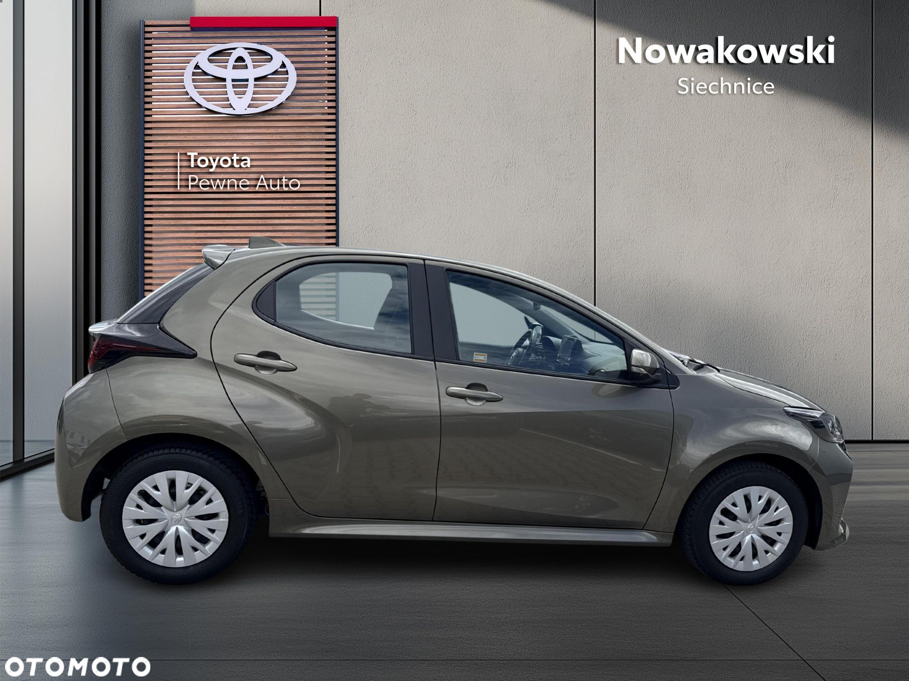 Toyota Yaris - 6