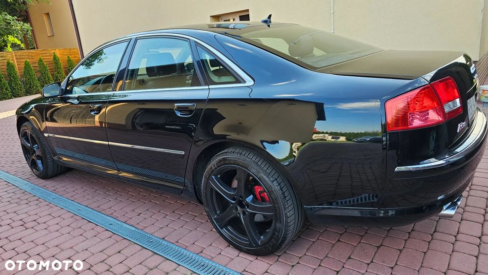 Audi A8 4.2 TDI Quattro - 30