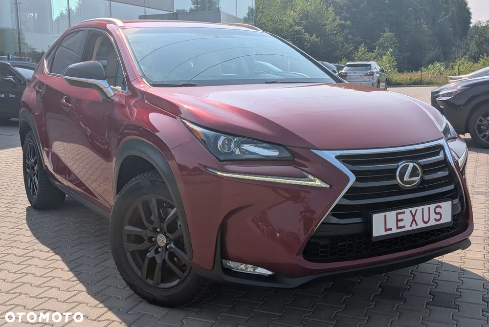 Lexus NX 200t AWD Luxury Line - 25