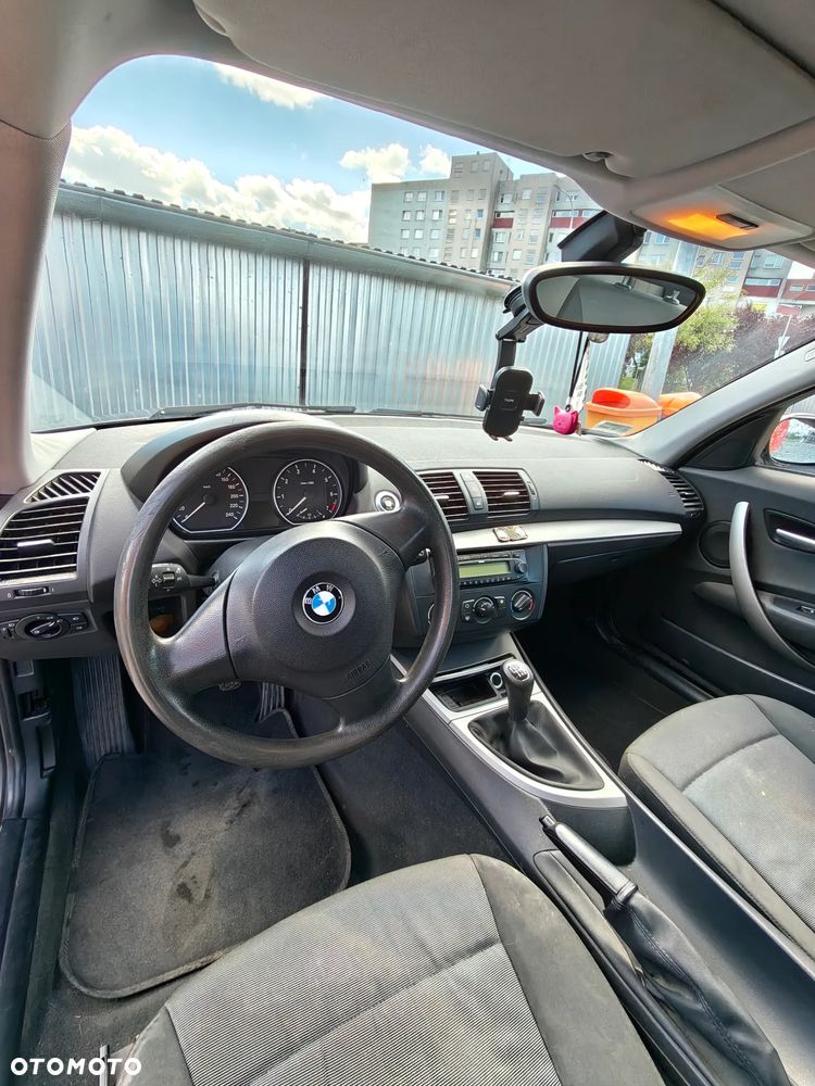 BMW Seria 1 116i - 3